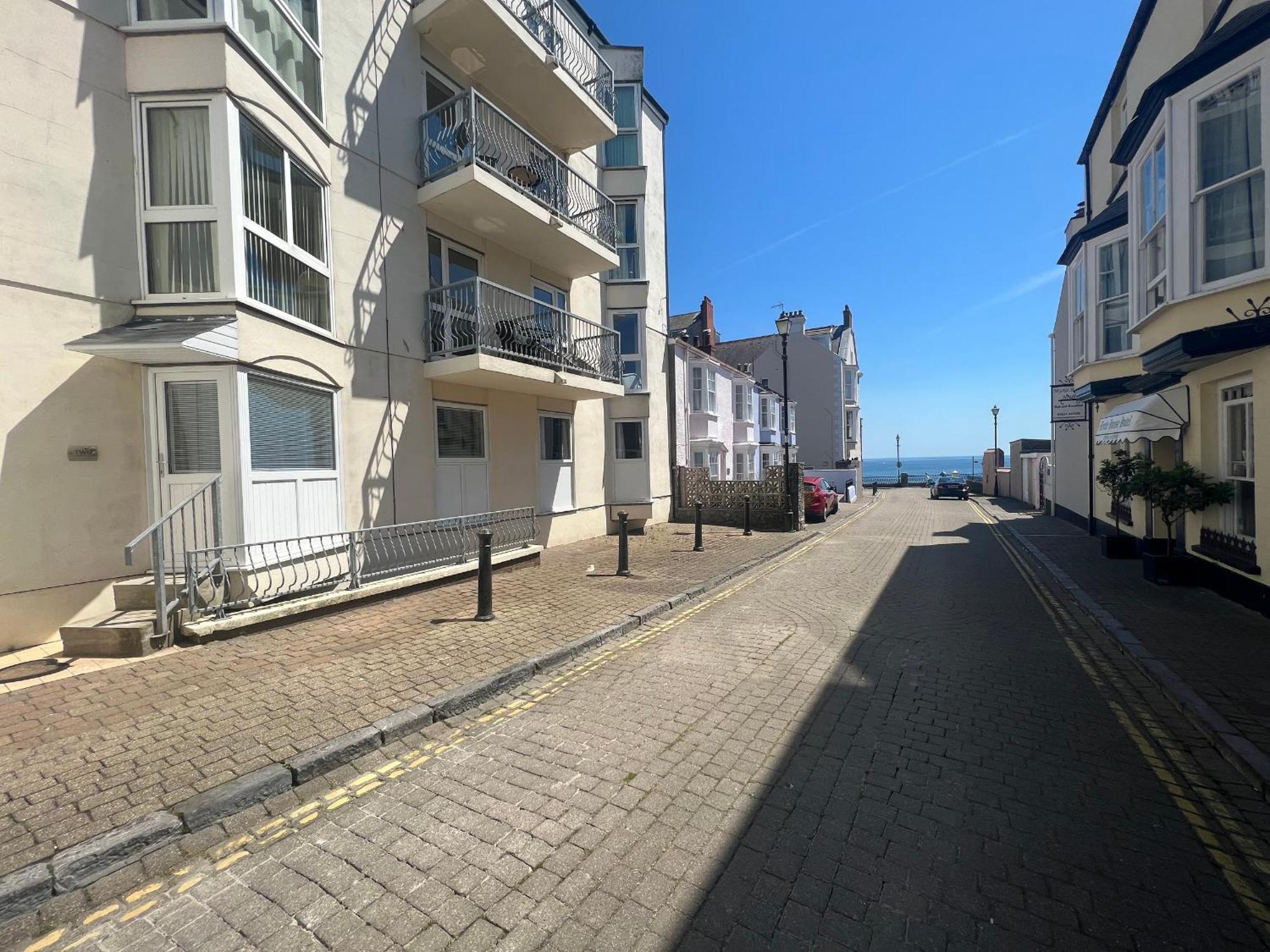 Sea Drift Apartment Тенби Екстериор снимка